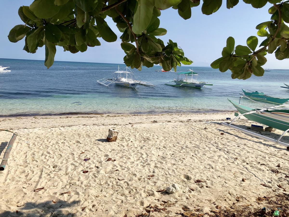 Хостел Lionfish Backpackers Malapascua (Adults Only) Экстерьер фото
