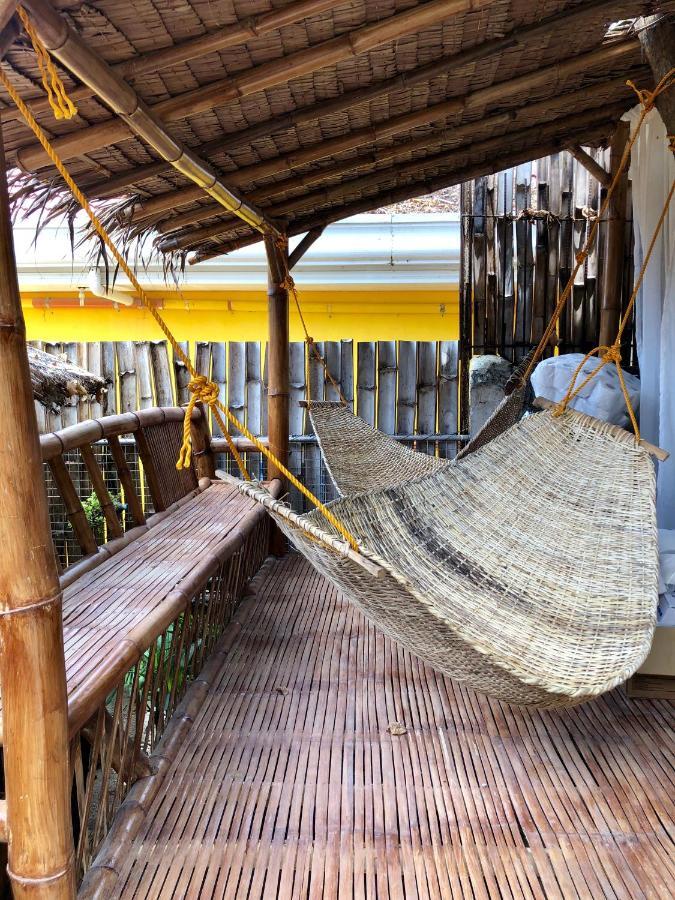 Хостел Lionfish Backpackers Malapascua (Adults Only) Экстерьер фото